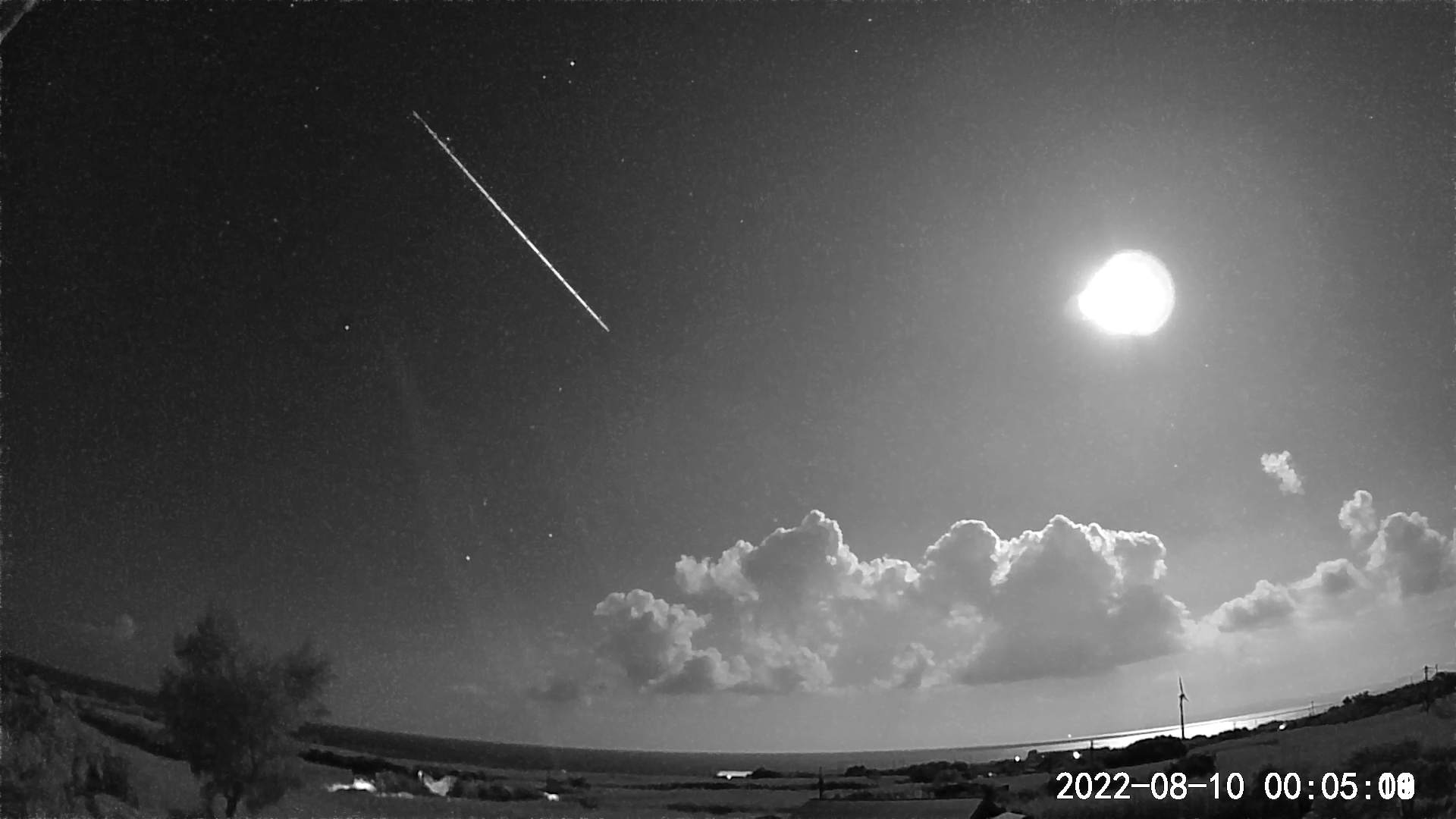 ATOMCamで捉えた流れ星